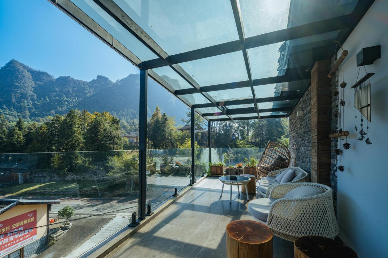 Hilltop House Resort Čang-ťia-ťie Exteriér fotografie