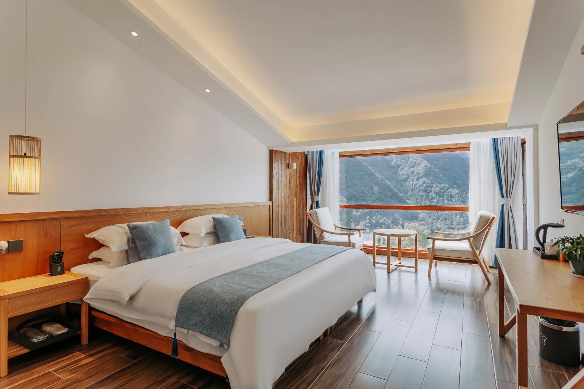 Hilltop House Resort Čang-ťia-ťie Exteriér fotografie